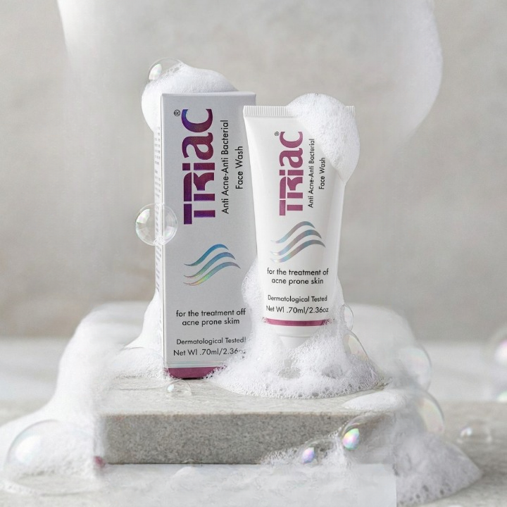 Triac Anti Acne Anti Bacterial Face Wash